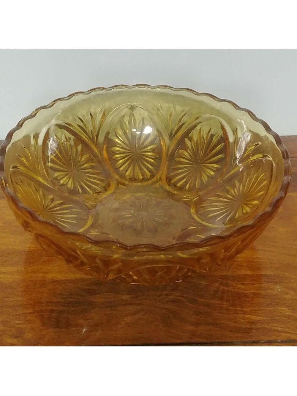 Vintage Amber Depression Starburst Pattern 1940s Pressed Glass Bowl